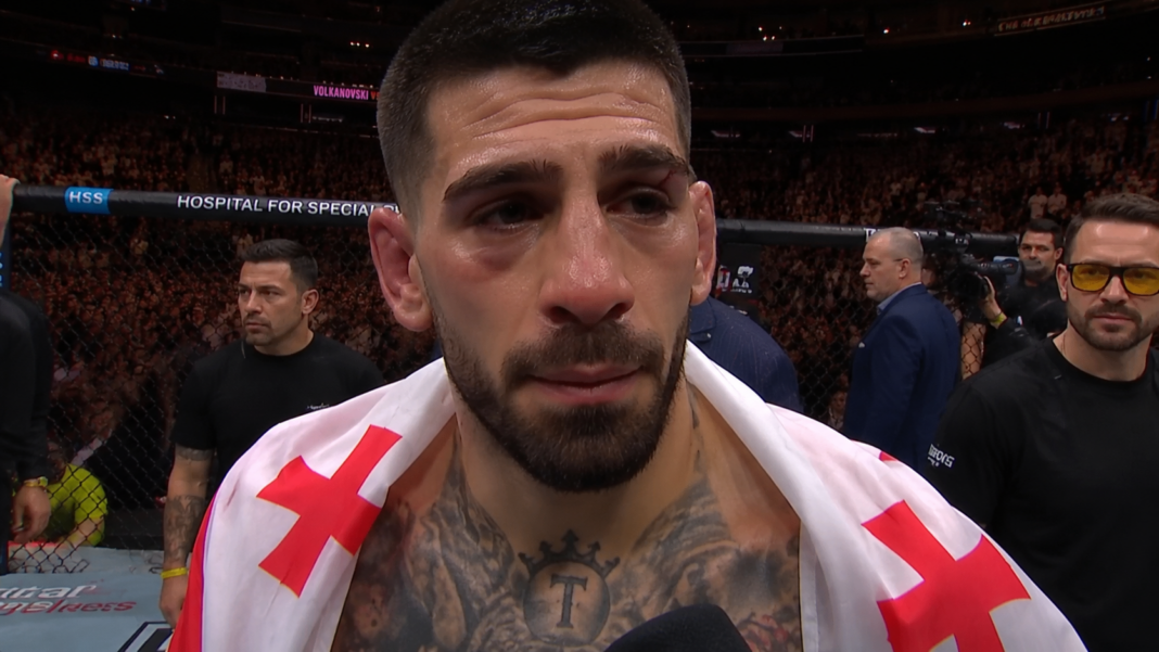 Topuria acaba en el hospital y su cara es lo más buscado en España esta madrugada Topuria pierde y es derrotado ante Gaethje